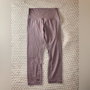 Lululemon cropped Align Leggings
